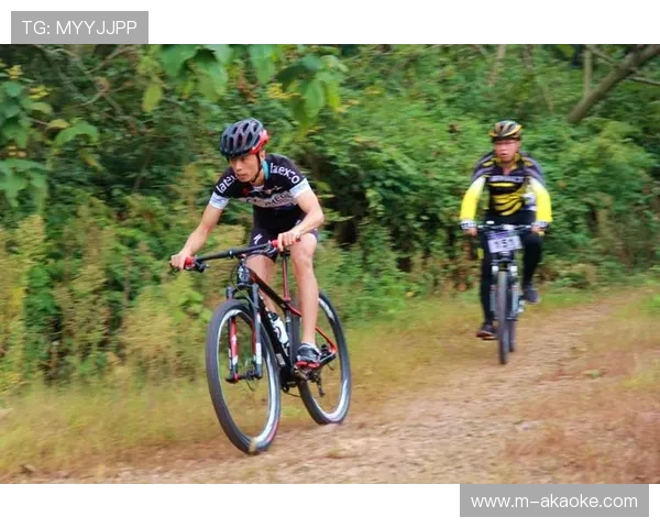 华南赛首日美利达XCO越野赛鸣笛出发，拉开两日赛事序幕